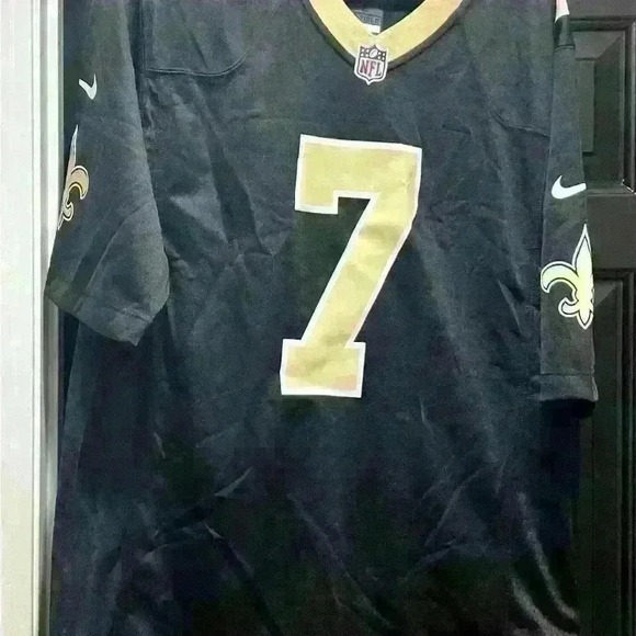 New Orleans Saint’s Taysom Hill #7 - Picture 2 of 4